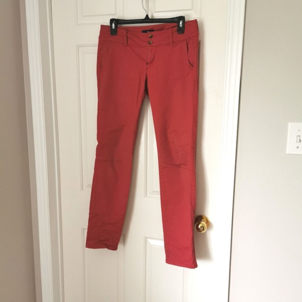 2/$30 American eagle skinny pants size 4-6